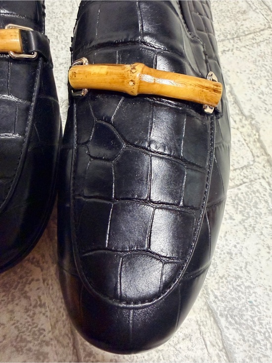 J. Mclaughlin Womens Loafers 7.5
Black Reptile Leather Slip On
Preppy main image 7